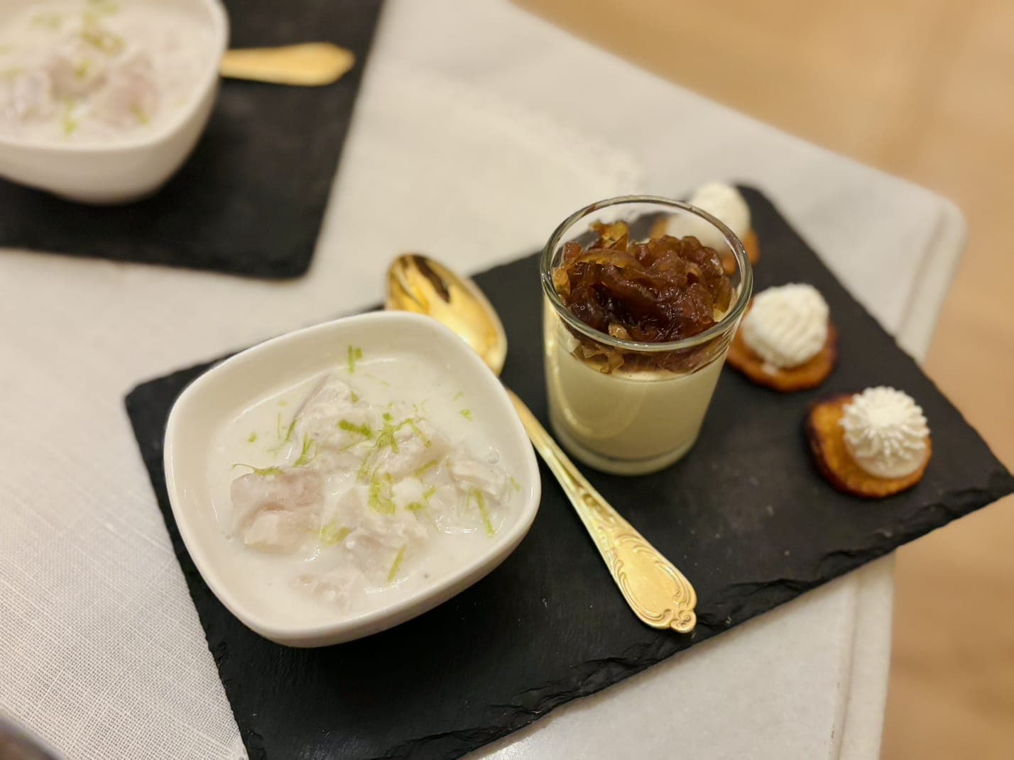 Mise en bouche et apéritifs d’exception sur ardoise